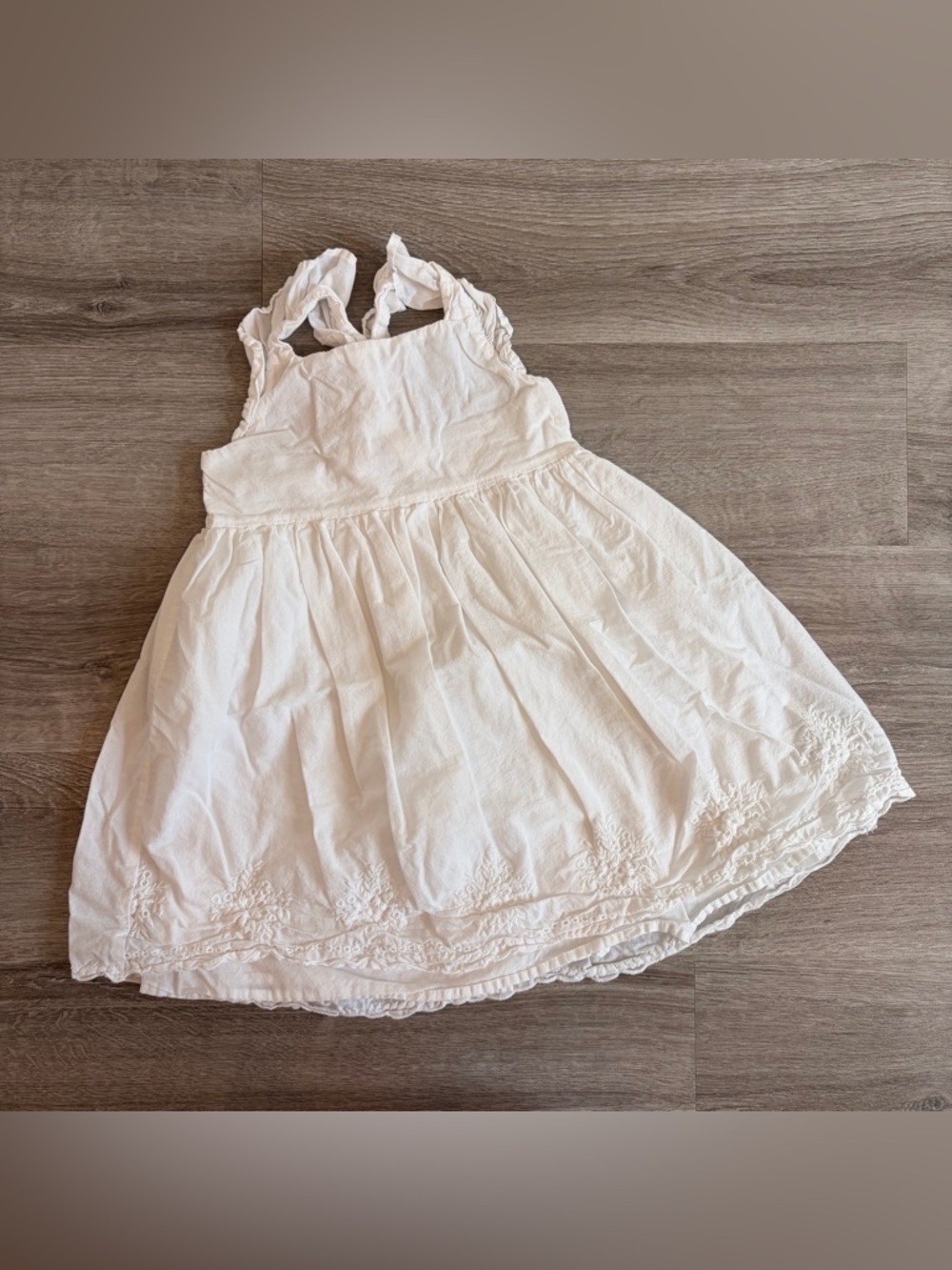 OshKosh B'gosh white toddler girls dress